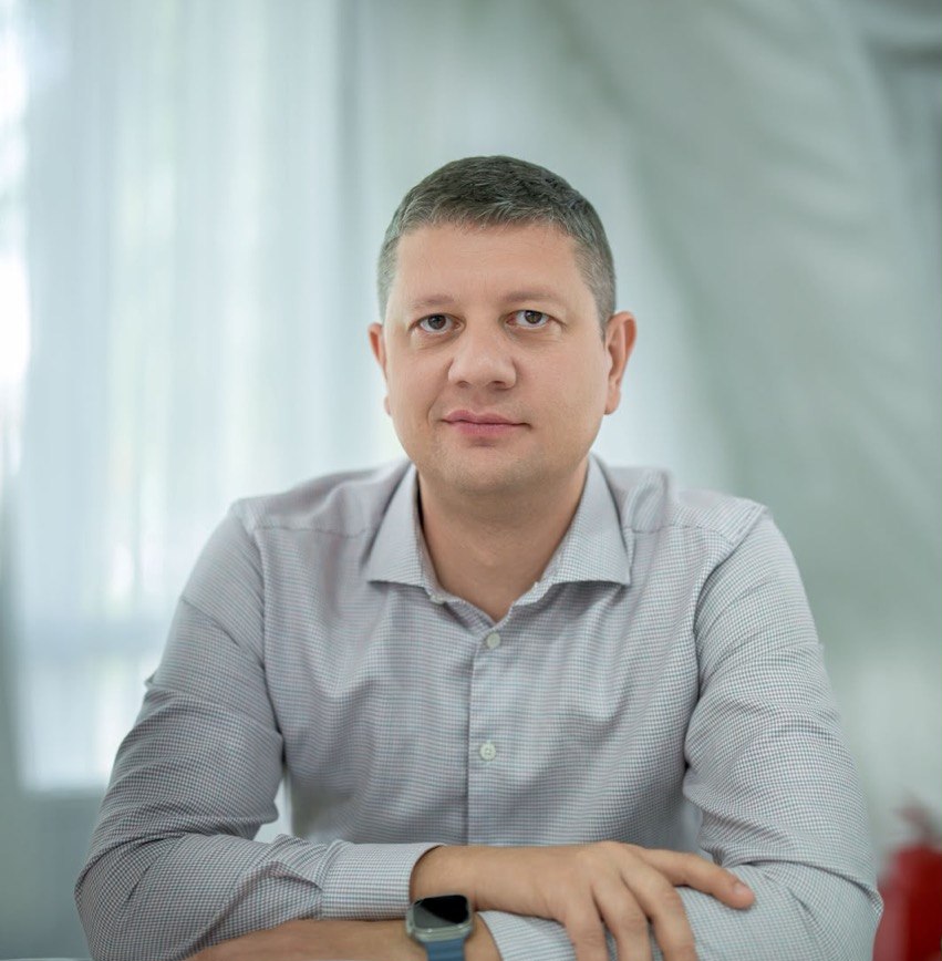  Усов Валентин Александрович